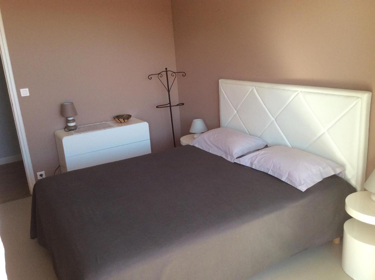 Apartment Quartier Piscine Municipale Bel 4 Pers Terrasse Parking Wi-fi Vence